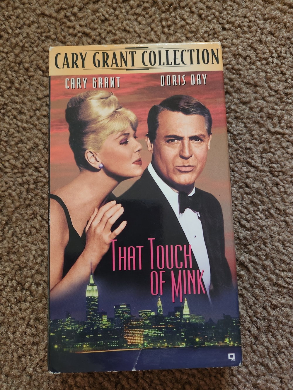 That Touch of Mink Classic Movie (Cary Grant Collection) VHS